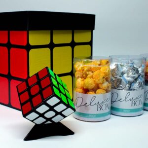 kit de regalo niños cubo y snacks